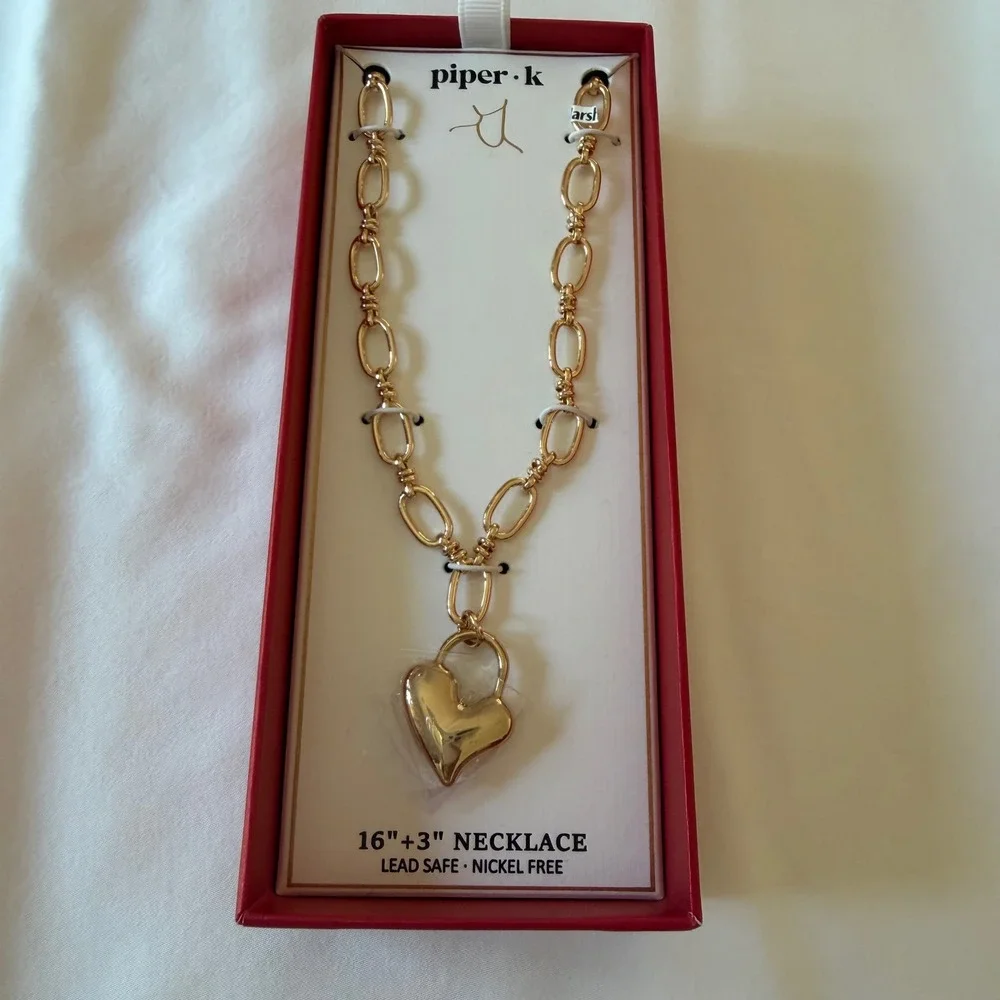 Piper.k Gold Tone Puffed HeartLink Chain Necklace 16+3 Inch NIB Lead Nickel Free